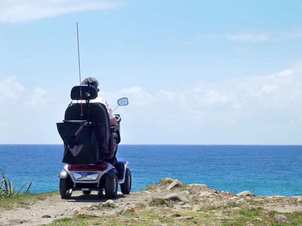 IONJA - Guide ultime pour acheter un scooter pour une personne ayant un handicap