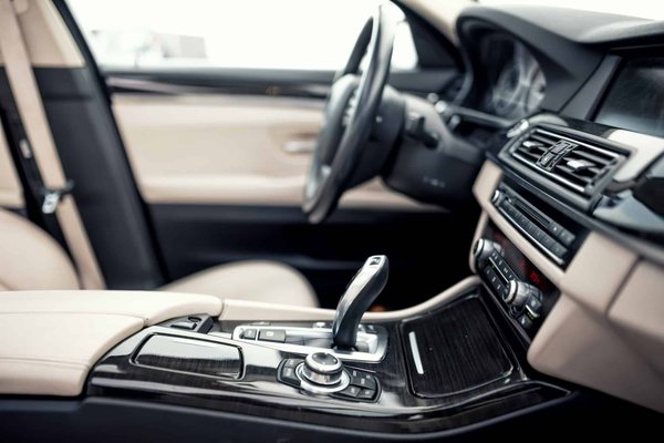 Voiture avec une boite automatique : quels sont les entretiens à faire ?