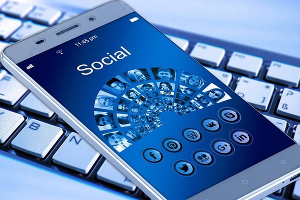 Les avis clients dans la stratégie de marketing digital